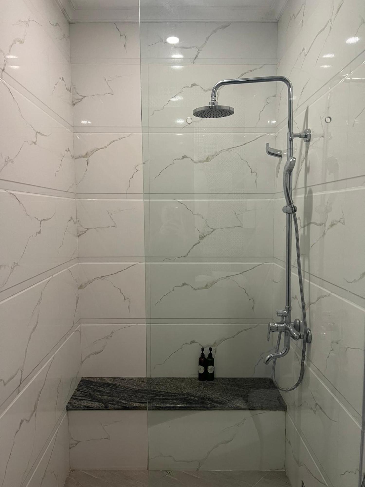 White Hotel Lang Son Екстер'єр фото